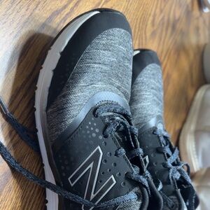 New Balance Tennis Shoes